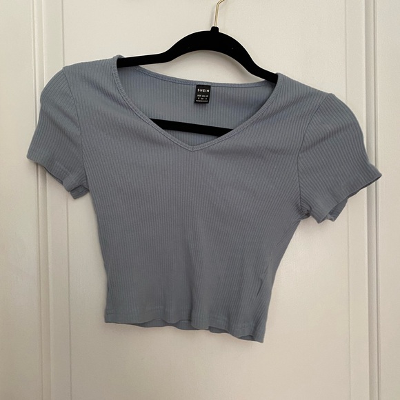 BASIC CROP TEE BUNDLE - Picture 2 of 8